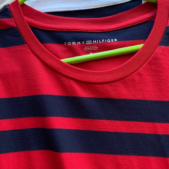 New Tommy Hilfiger shirt with no tag but want gone ASAP - Picture 2 of 3